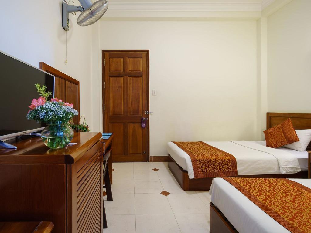 Hong Han Hotel Ho Chi Minh City Exterior photo